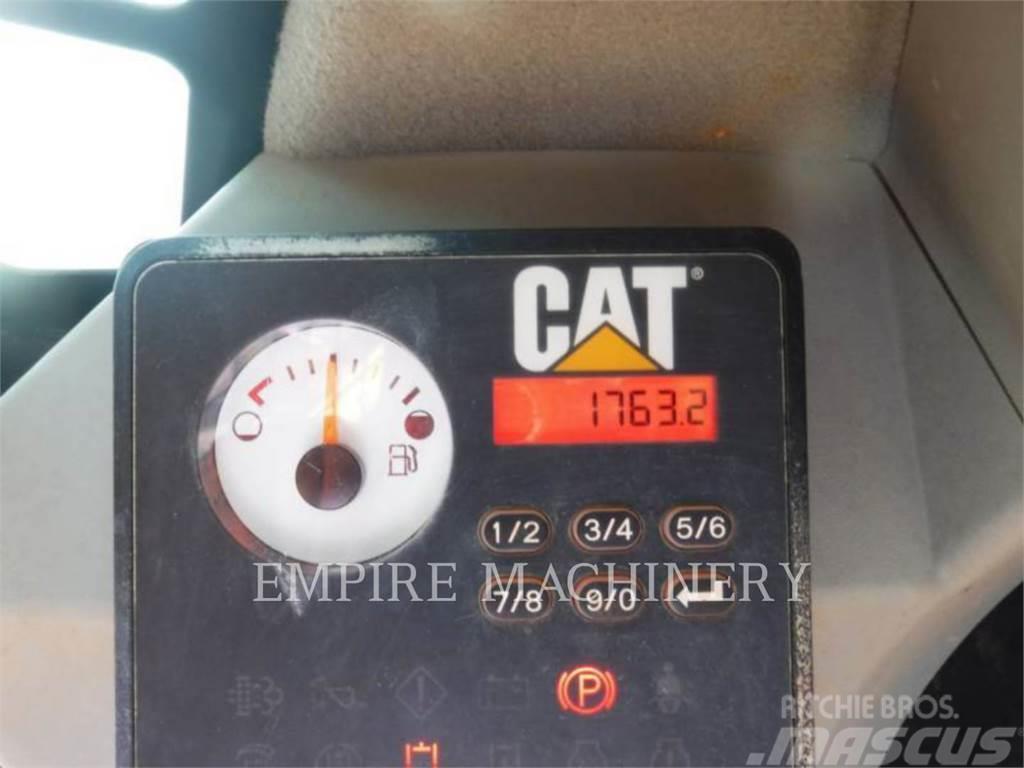 CAT 279D Lietoti riteņu kompaktiekrāvēji