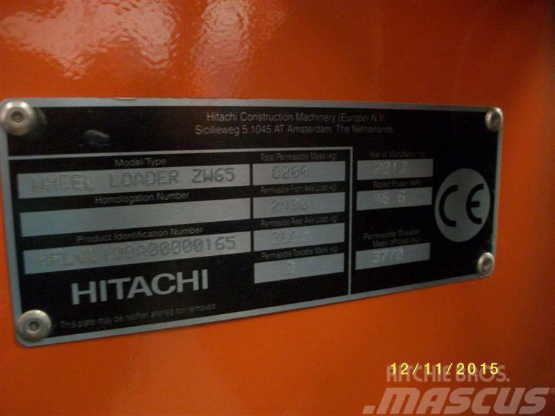 Hitachi ZW 65 Iekrāvēji uz riteņiem