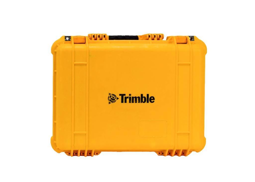 Trimble Single R10 M1 V1 GPS Base/Rover Receiver Kit Citas sastāvdaļas