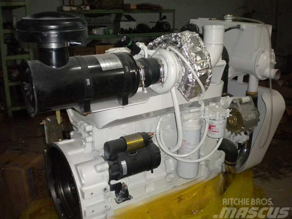 Cummins 6BT5.9-M120 120HP Marine Propulsion Engine Kuģu dzinēji