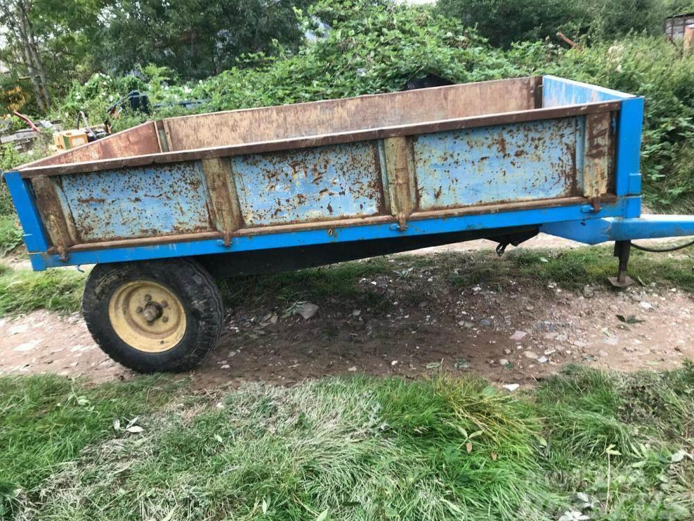  Tipping trailer 3 ton - steel - £850 Citas piekabes