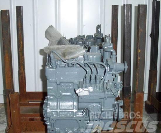  Remanufactured Kubota D722ER-MT Engine Dzinēji