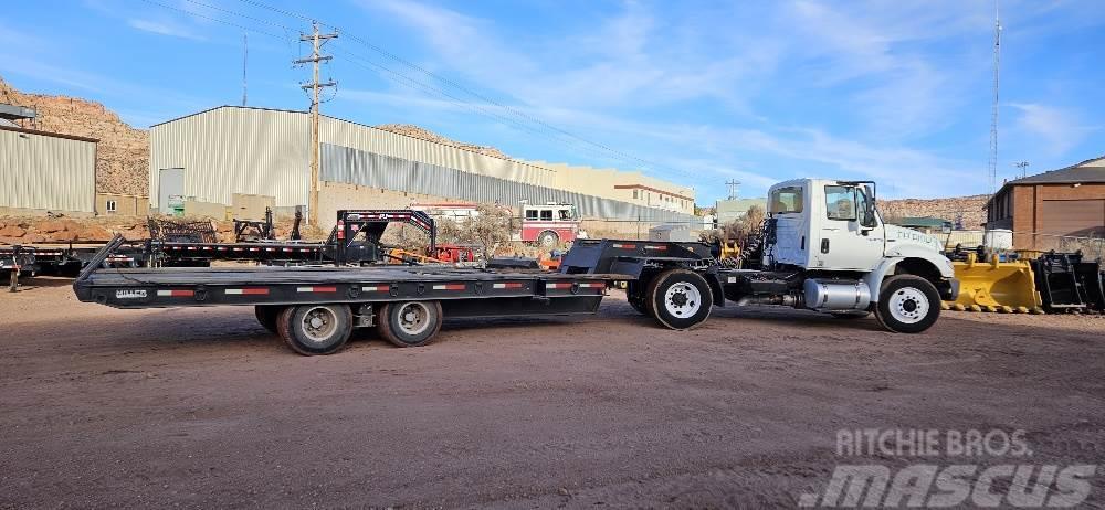  Equipment Truck and Trailer Citi