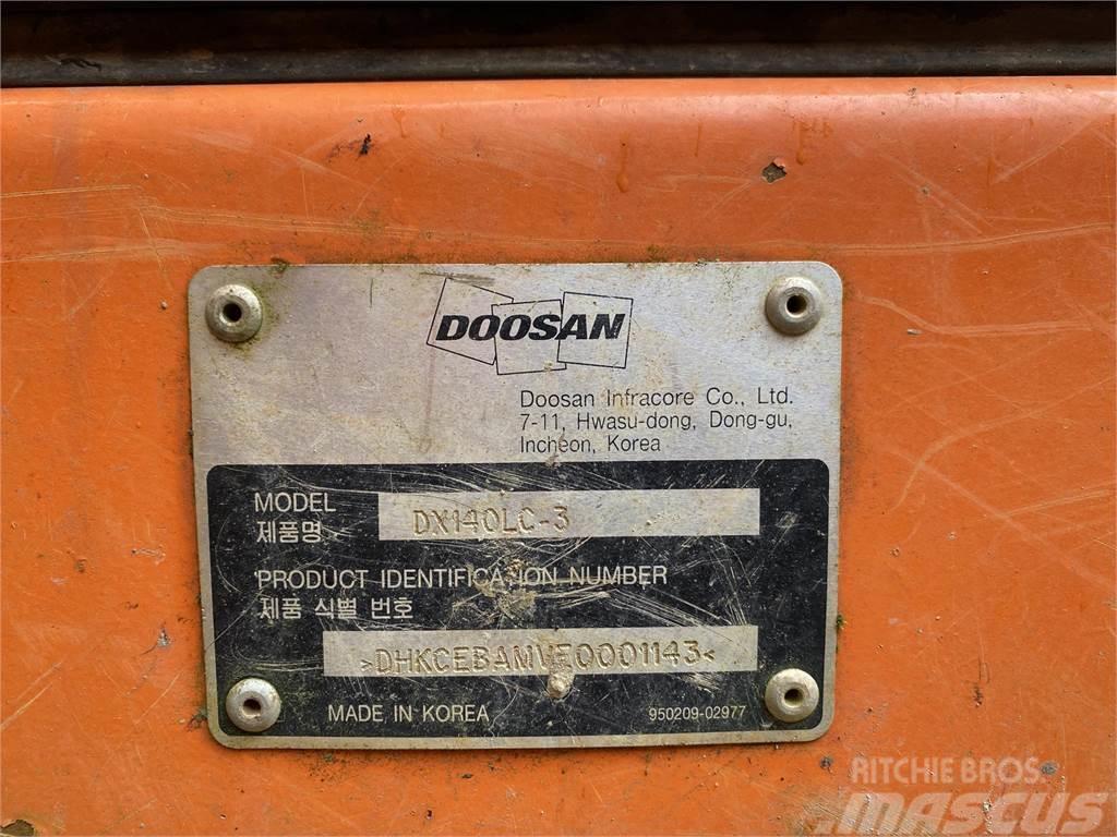 Doosan DX140 LC-3 Kāpurķēžu ekskavatori