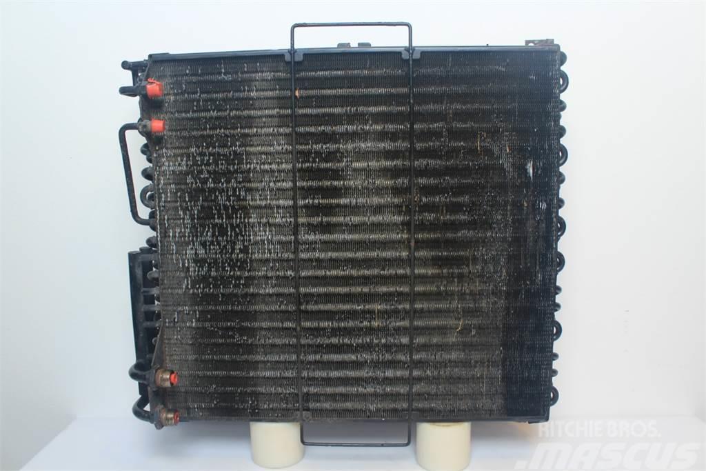 Case IH MX110 Oil Cooler Dzinēji