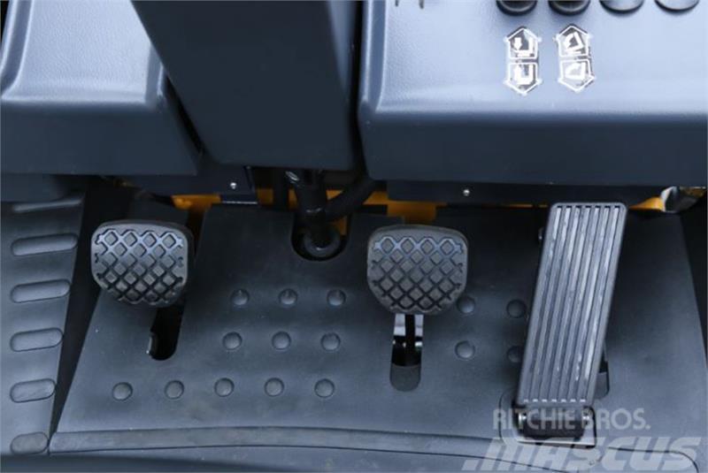  UN-Forklift FL25T-NJX2 Autokrāvēji - citi