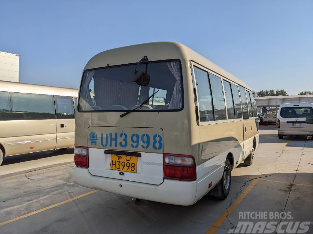 Toyota Coaster Bus Mikroautobusi