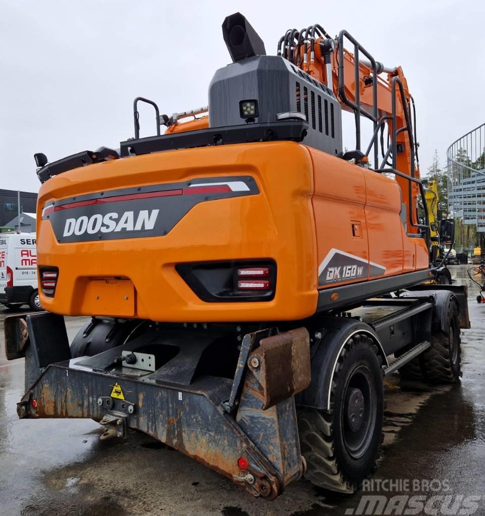 Doosan DX160W-7 Wheeled excavators