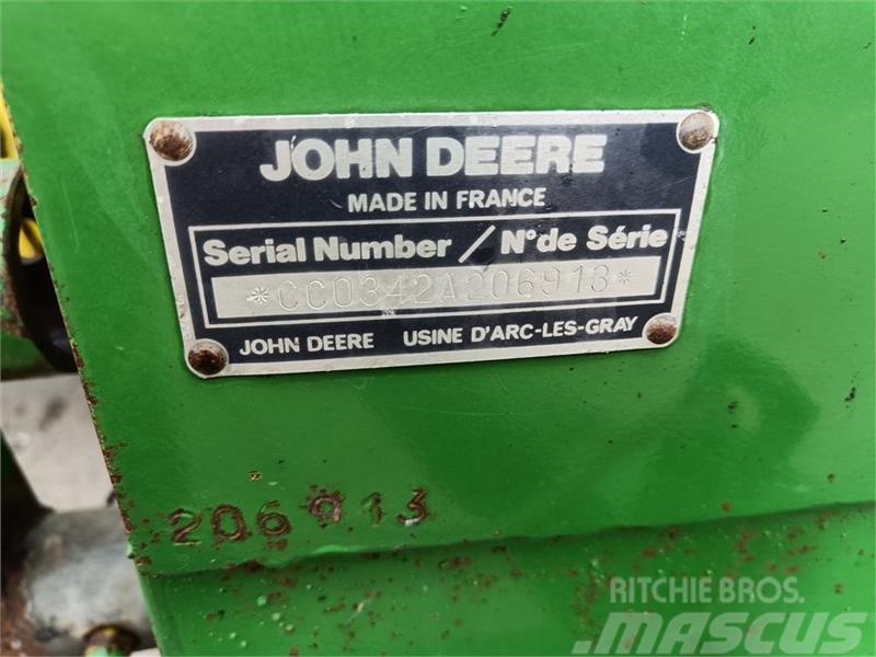 John Deere 342 A småballepresser Citi