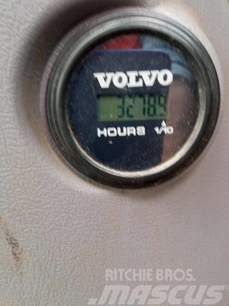 Volvo EC 750DL Kāpurķēžu ekskavatori