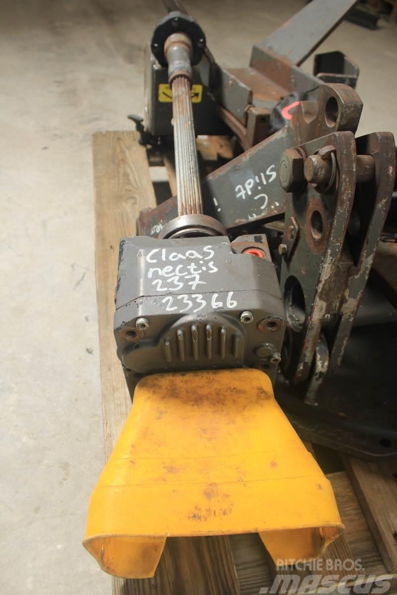 CLAAS Nectis 237 Front linkage Cits traktoru papildaprīkojums
