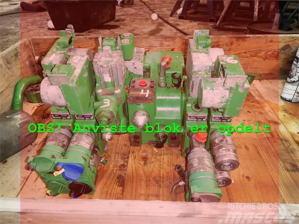 John Deere 7530 Hydraulic lift valve Hydraulics