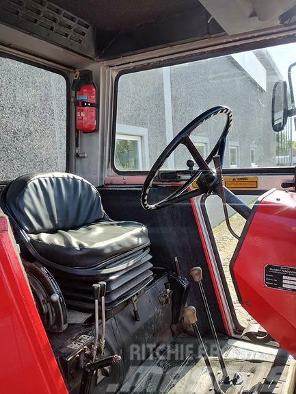 Massey Ferguson 575-2 Traktori