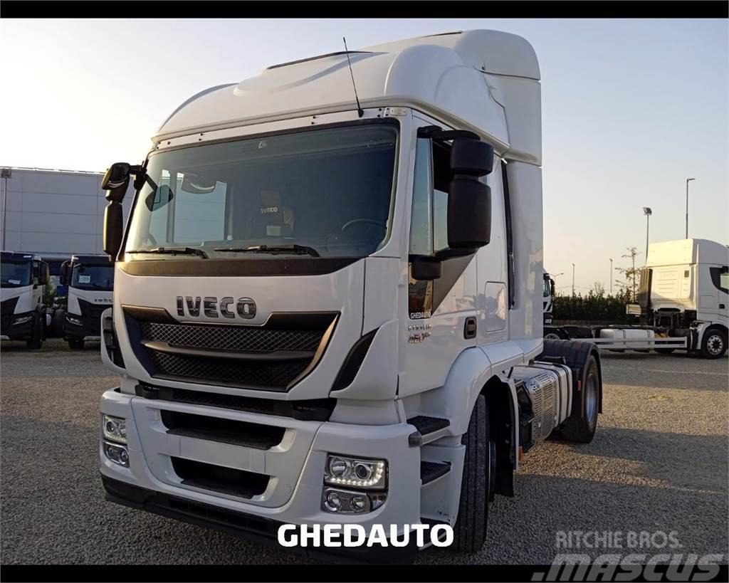 Iveco AT440S46 - TRATTORE Furgons