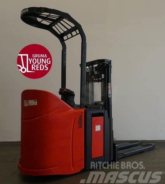 Linde D 14 SP 133 Self propelled stackers