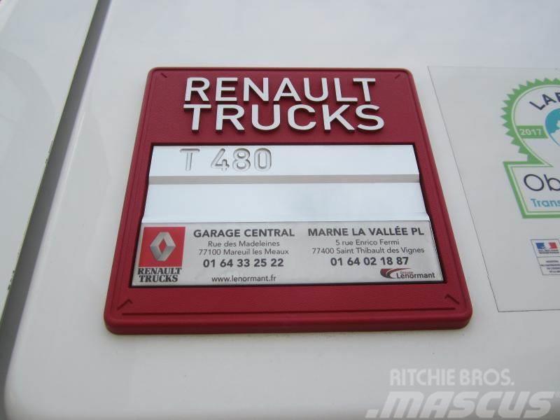 Renault T-Series Vilcēji
