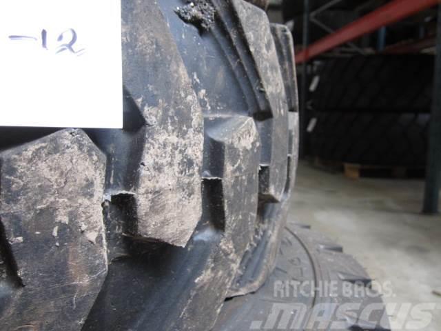  23x8,50 Wde-Wall dæk på fælg - 1 stk. Tyres, wheels and rims