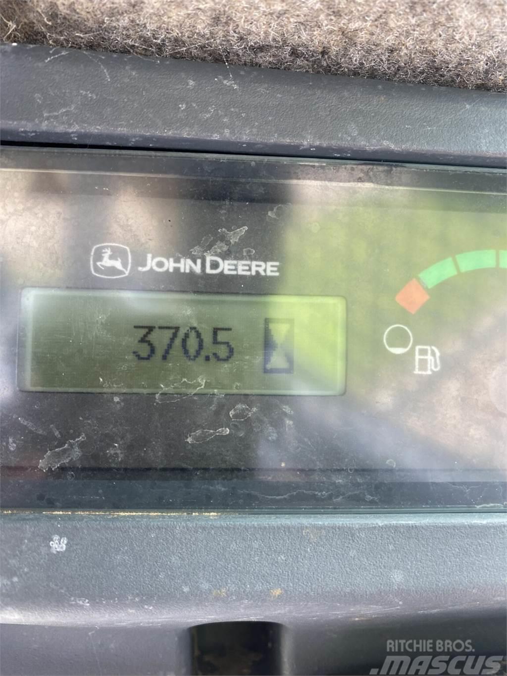 John Deere 325G Mini iekrāvēji