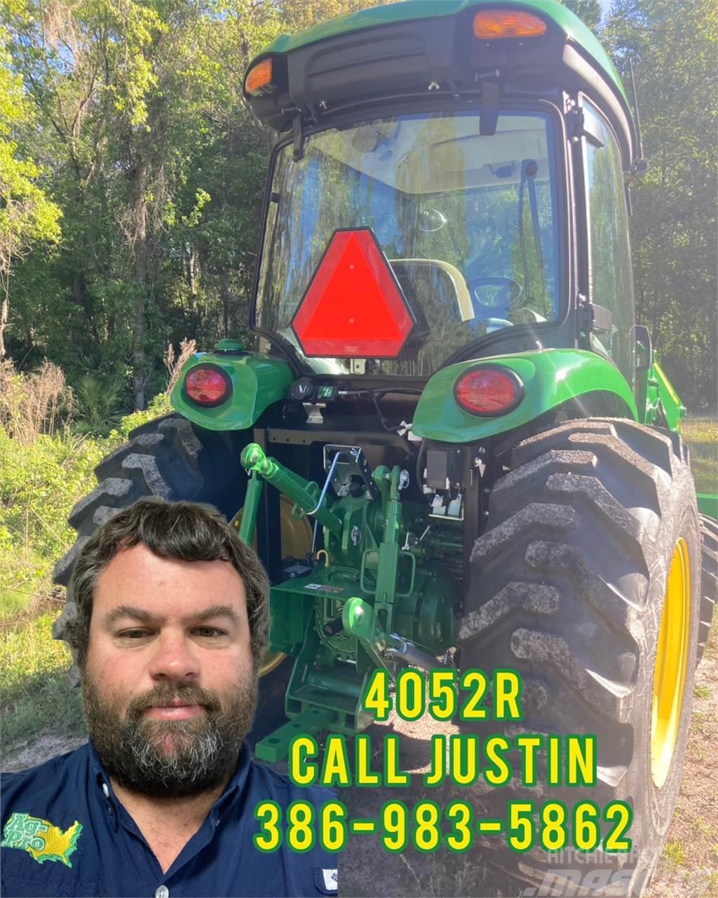 John Deere 4052R Traktori