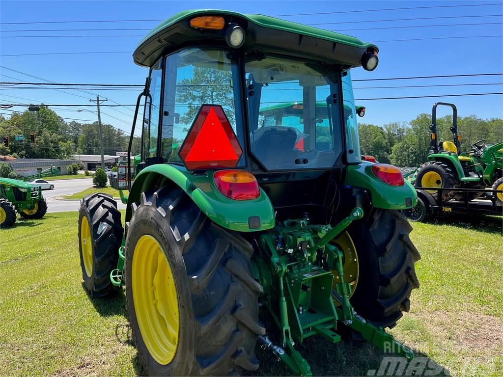 John Deere 5067E Traktori