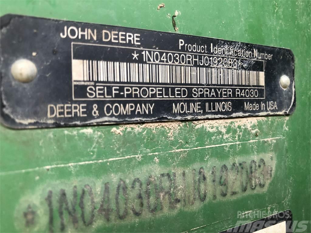 John Deere R4030 Piekabināmie smidzinātāji(miglotāji)