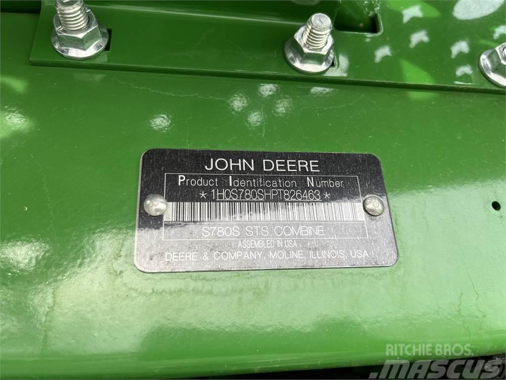 John Deere S780 Ražas novākšanas kombaini