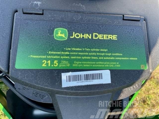 John Deere Z320R Nulles pagrieziena zāles pļāvēji