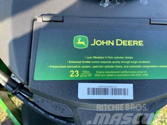 John Deere Z330R Nulles pagrieziena zāles pļāvēji