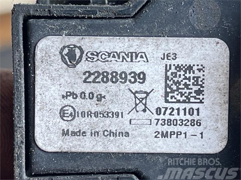 Scania  PRESSURE VALVE 2288939 Radiatori