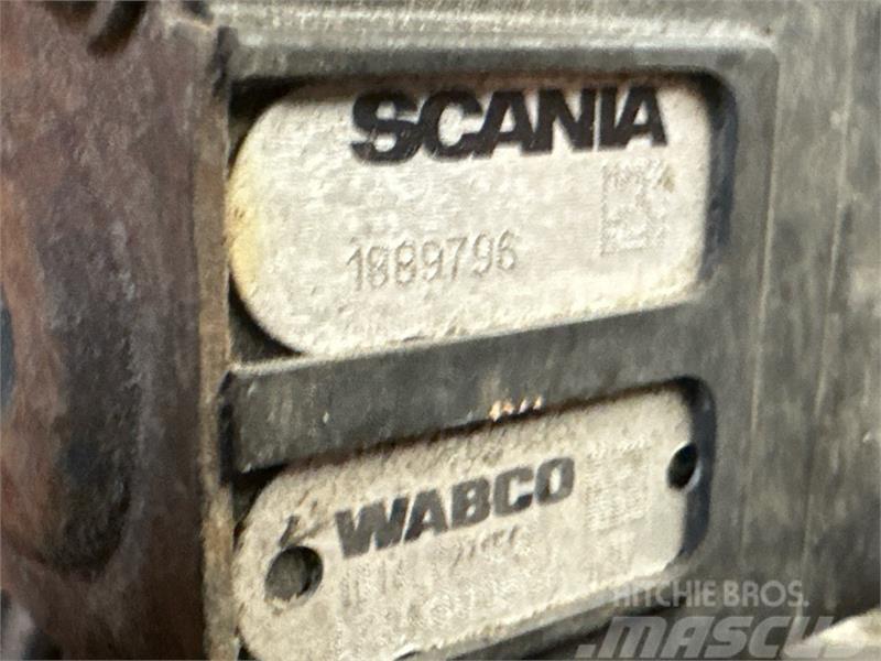Scania  VALVE BLOCK SOLENOID VALVE 1889796 Radiatori