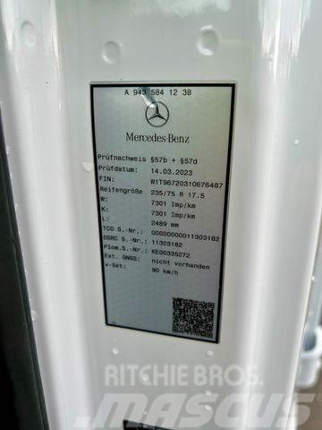 Mercedes-Benz Atego 823 4x2 Automatik Kipper Pašizgāzējs