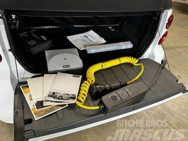 Smart ForTwo Cabrio electric drive Topzustand! Automašīnas