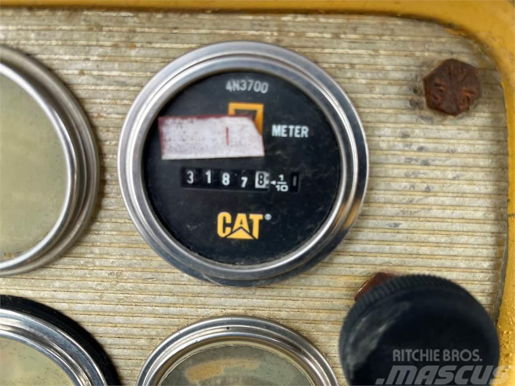 CAT 627B Skrēperi