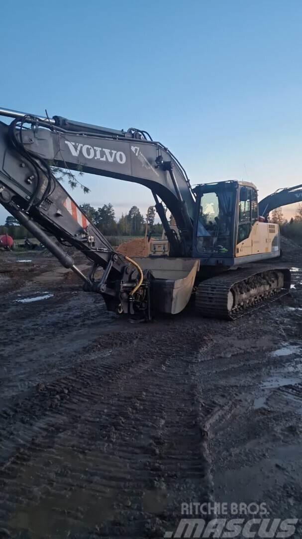 Volvo 210c Crawler excavators