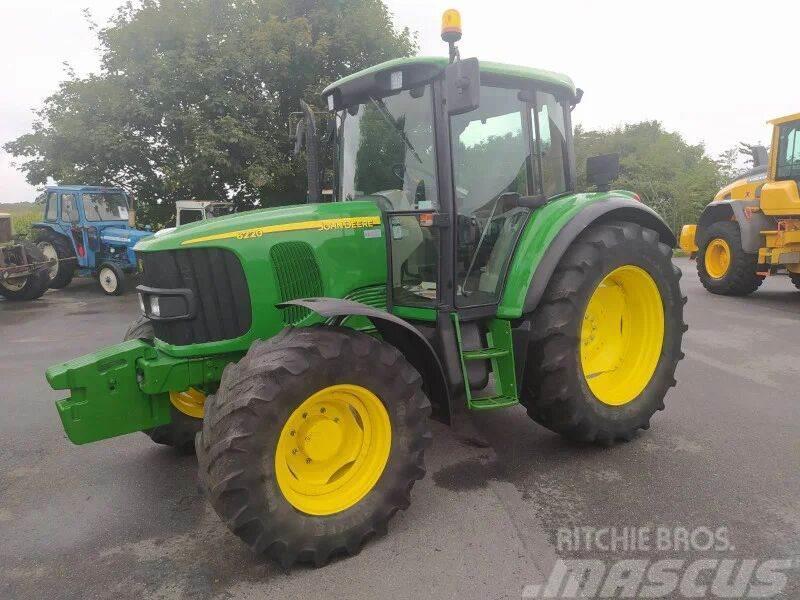 John Deere 6220 Traktori
