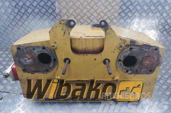 CAT Coolant tank Caterpillar 3408 7W0315-243 Citas sastāvdaļas