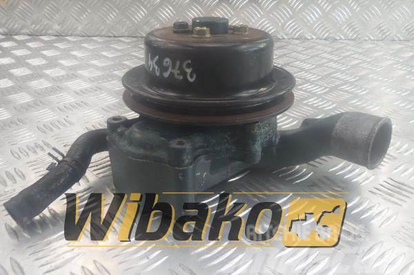 Kubota Water pump Kubota V3300 Citas sastāvdaļas