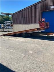 MOL 2 AXLES TIPPING TRAILER WITH RAMPS