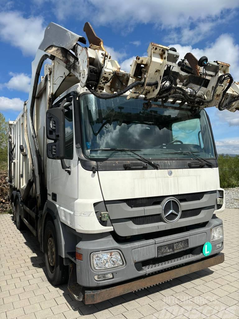 Mercedes-Benz 2532 MP3 Überkopflader FAUN Müllwagen Atkritumu izvešanas transports