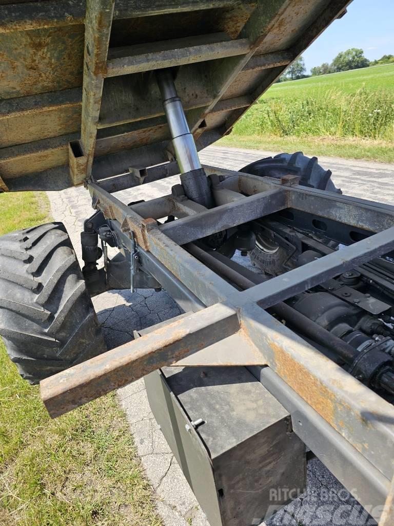 Lindner unitrac model L82  2012r Traktori