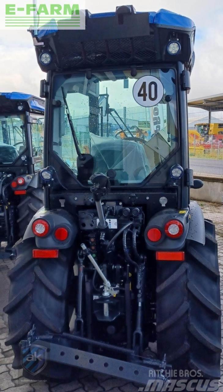 New Holland t4.110vcabstagev Traktori