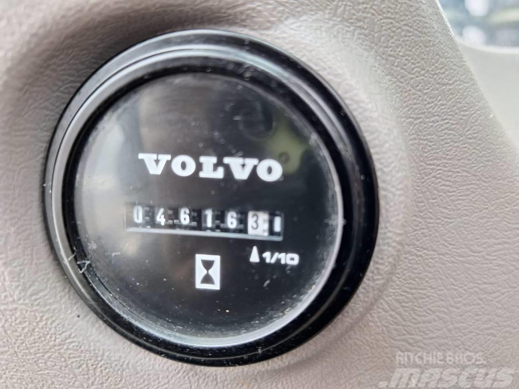 Volvo EW160E HYVÄT VARUSTEET Ekskavatori uz riteņiem