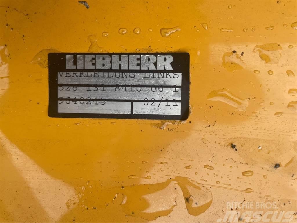 Liebherr A934C-9640245-Covering left/Verkleidung links Šasija un piekare