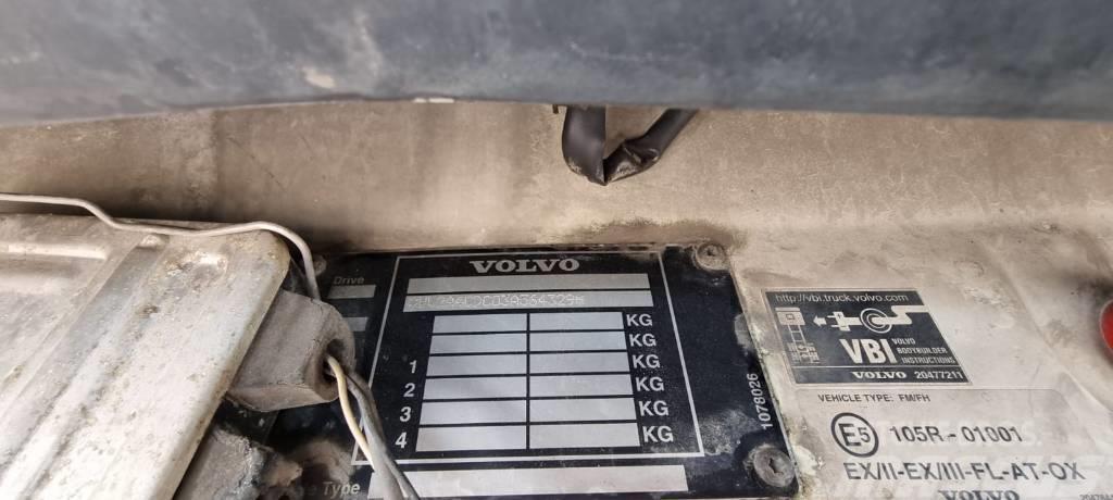 Volvo FM 12 (Hook type) Treileri ar āķi