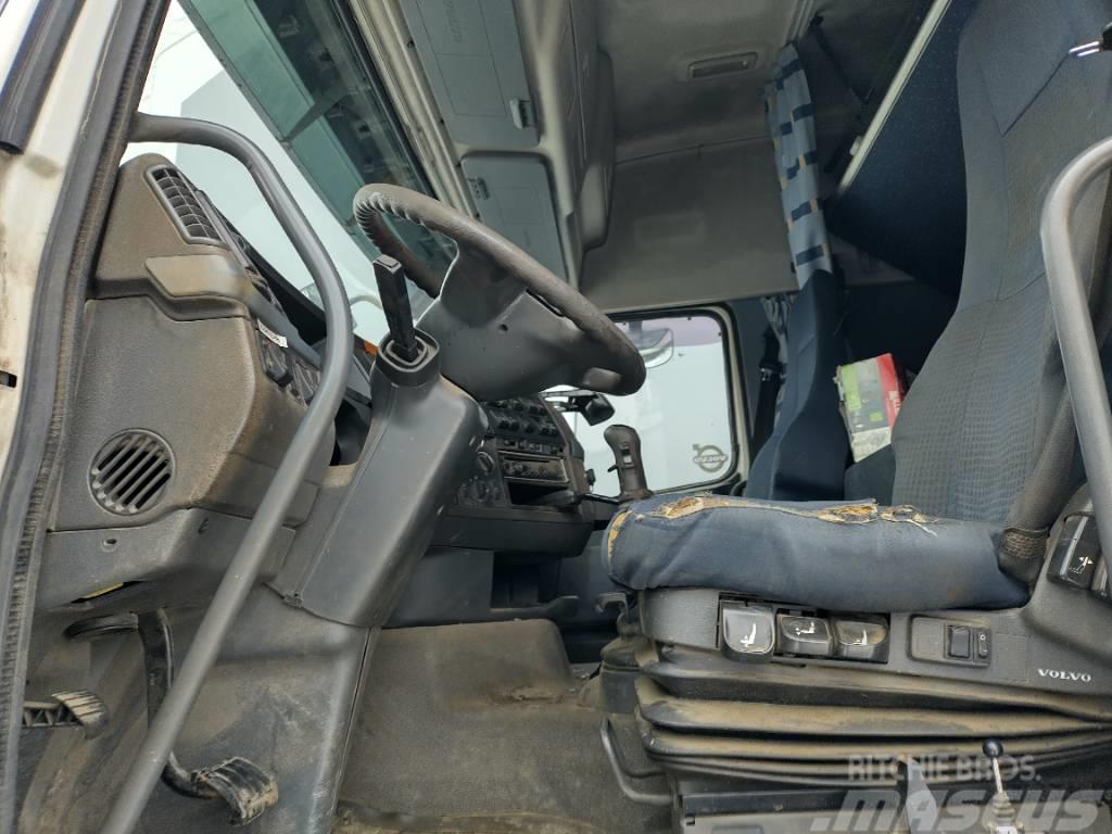 Volvo FH13 6x2 koukkulaite+Atlas 165 nosturi radio Treileri ar āķi