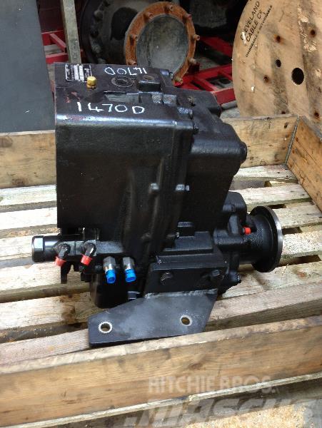 Timberjack 1470D Transfer gearbox LOK 110 F061001 Transmisija