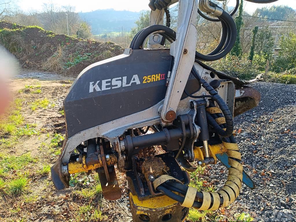  Cabezal procesador cortador forestal Kesla 25rhll Atzarotāji