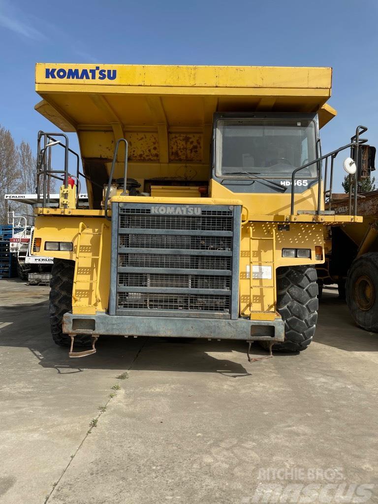 Komatsu HD465-7 Karjeras kravas automašīnas