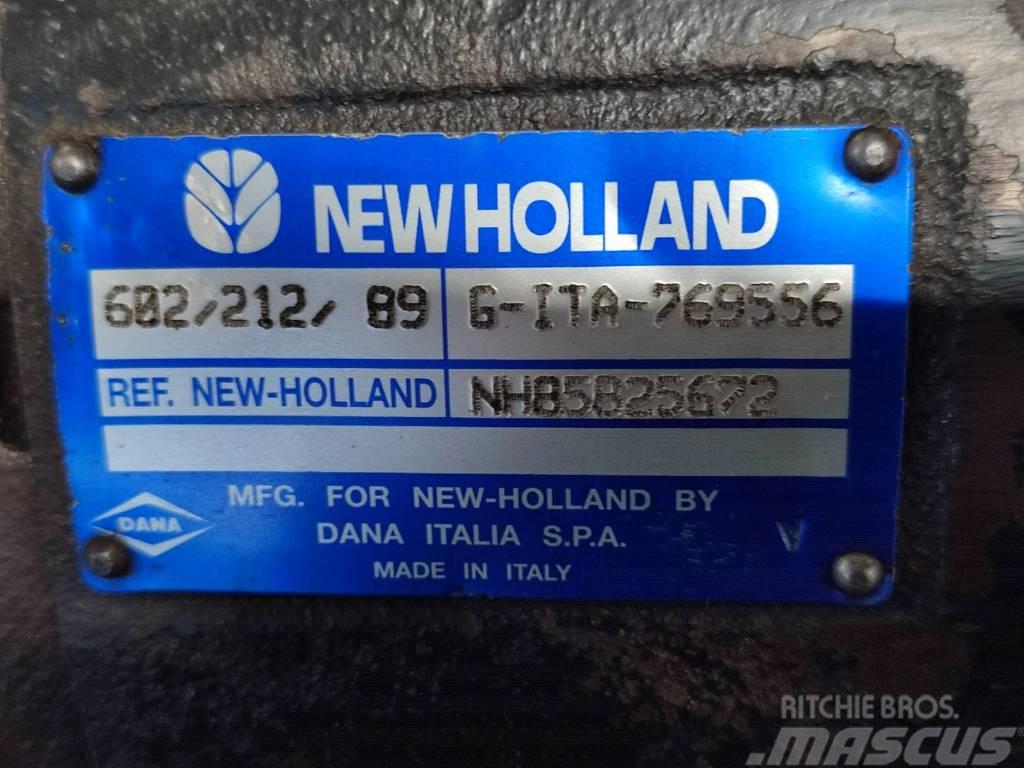 New Holland NEW HOLLAND LM 435 steering assist cylinder Šasija un piekare