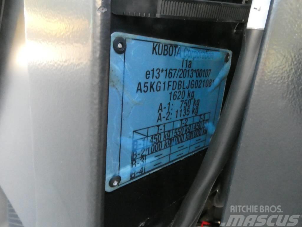 Kubota RTV-X900 Kompaktie traktori